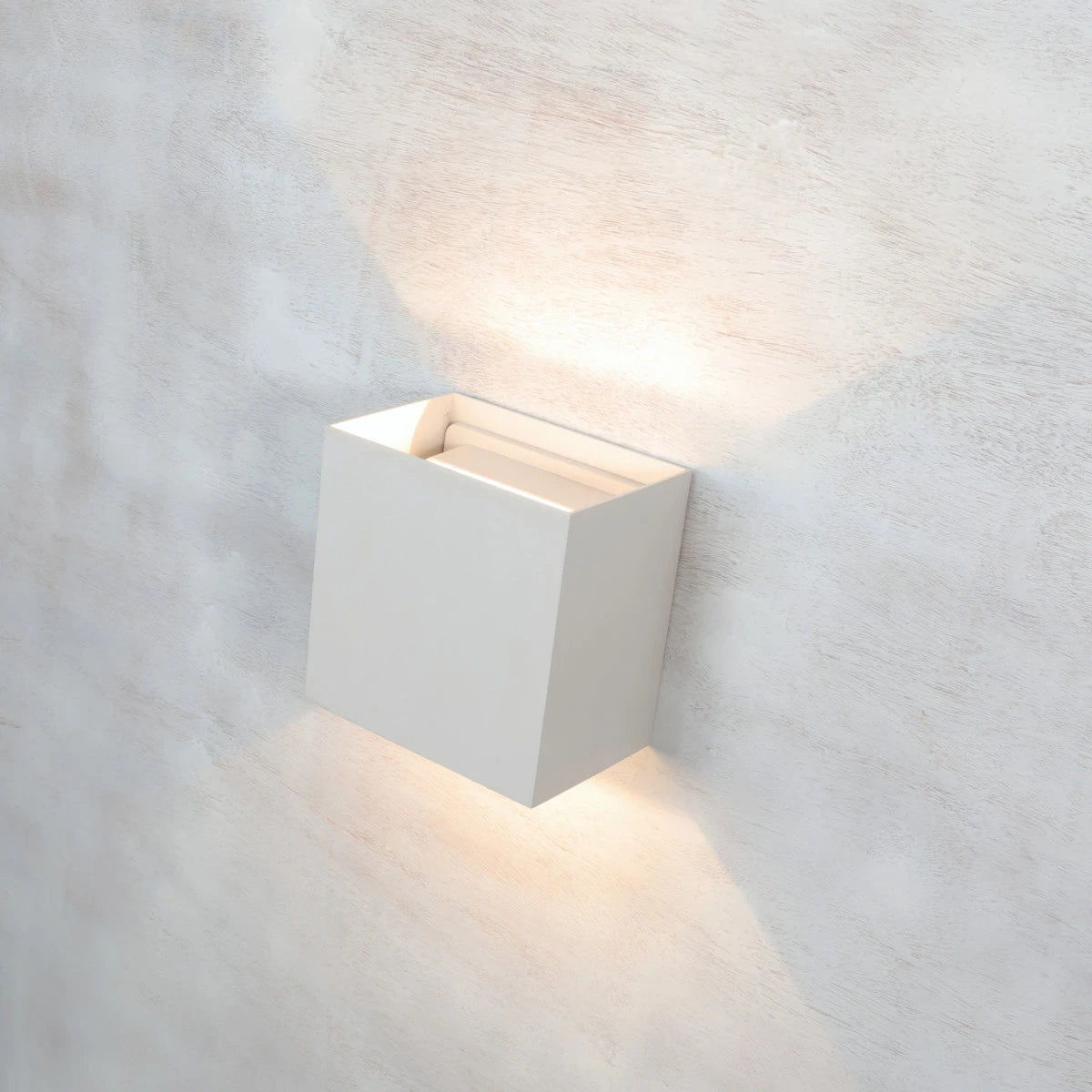 Mantra 8610 - ambient