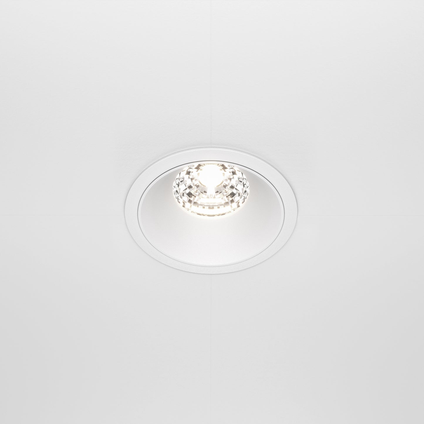 Maytoni DL043-01-15W4K-D-RD-W