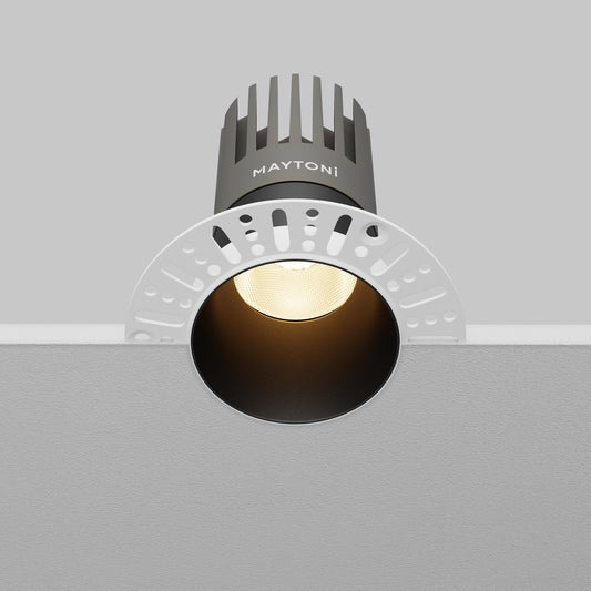Maytoni DL122-15W-3K-TRS-B