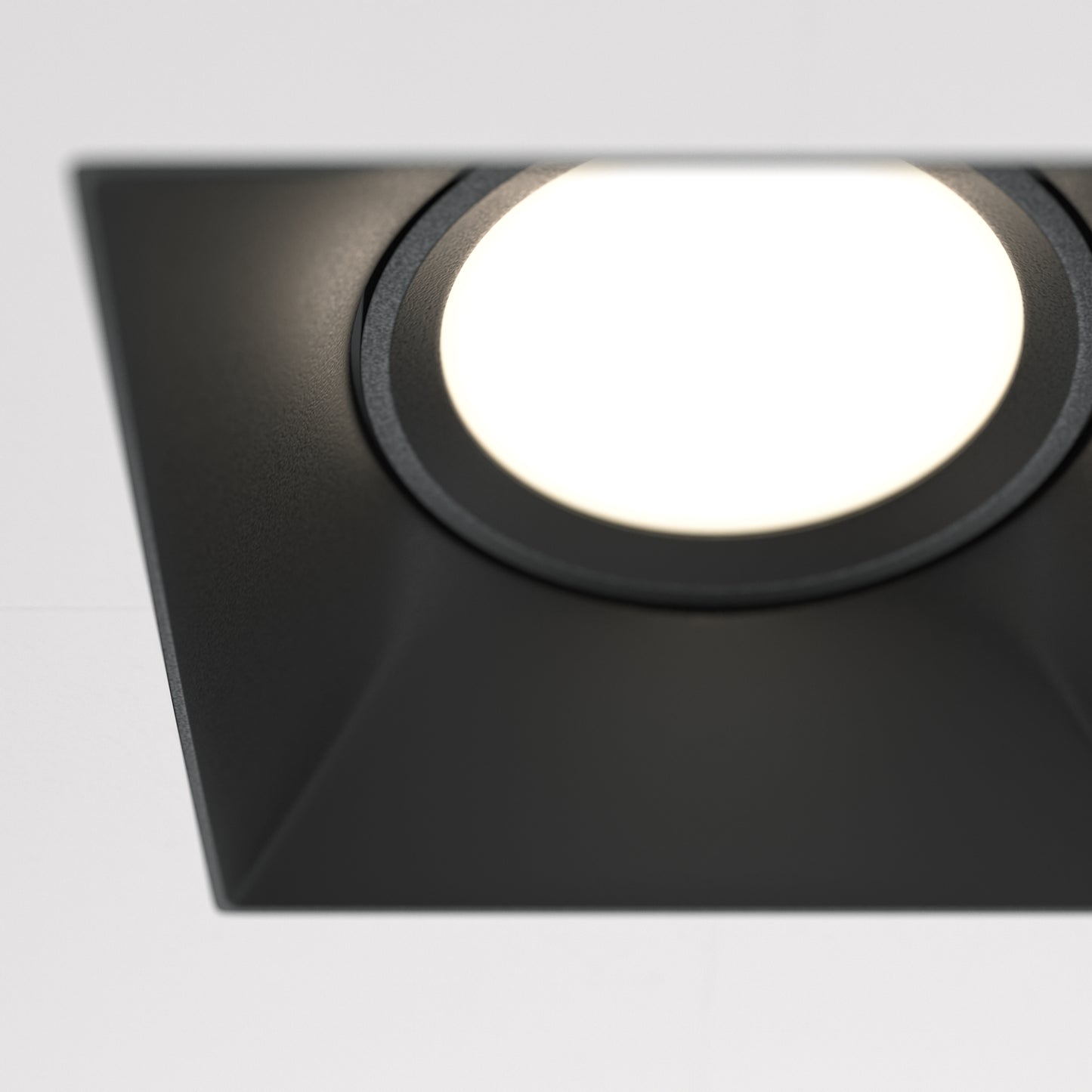 Maytoni DL042-01-SQ-B