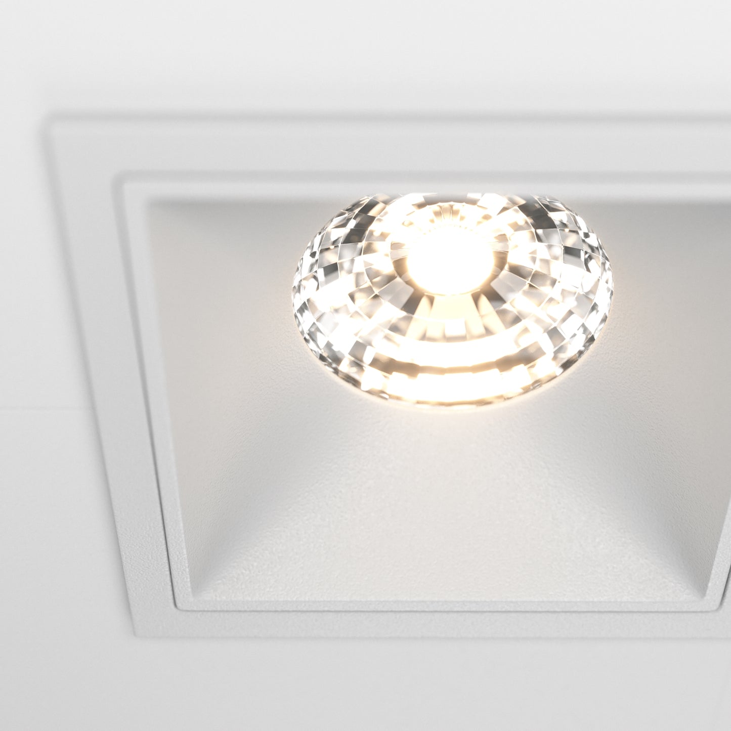 Maytoni DL043-02-15W3K-SQ-W