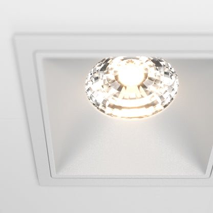 Maytoni DL043-02-15W3K-SQ-W