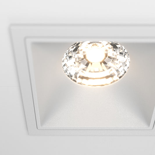 Maytoni DL043-02-15W3K-SQ-W